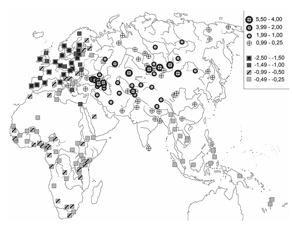 Карта из статьи Ю. Е. Березкина. Узор и размер значков соответствуют числу определенных групп мотивов в отдельных традициях: чем больше одинаковых значков, тем более близкие традиции